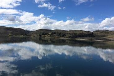 تختخواب و صبحانه The Workshops Clyde Accommodation