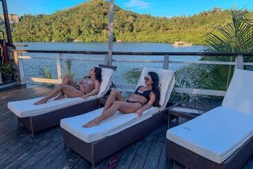 Edgewater Dive & Spa Resort