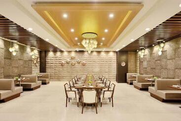 酒店 Four Points By Sheraton Srinagar