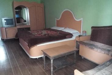 استراحتگاه Lakshmi Nivas Cottage