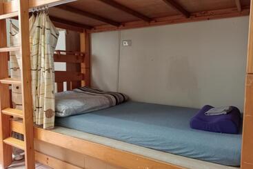 هاستل 拉瓦宅 輕旅店   Lawa House #僅接待18 40歲青年旅人#only For Aged 18 40