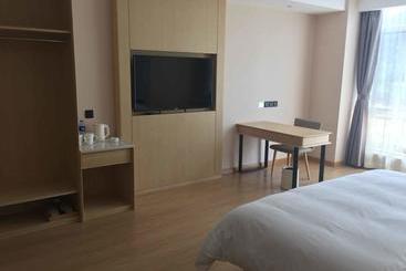 בית מלון כפרי Starway  Chengde Dingsheng Dynasty