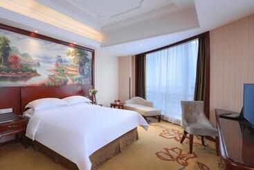 Vienna International Hotel Nanchang Xinjian Center
