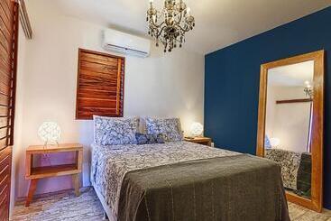 בית מלון כפרי Castelo Pink Boutique