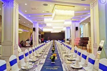 هتل Howard Johnson Xiangyu Plaza Linyi