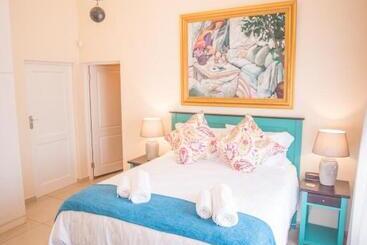 Oliver's Bed And Breakfast