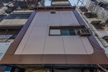 Oyo 8363 Hotel Royal Inn