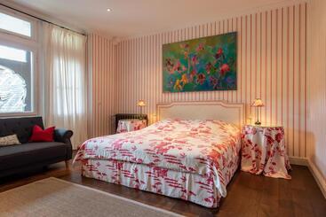 호텔 Gästehaus Schloss Saareck