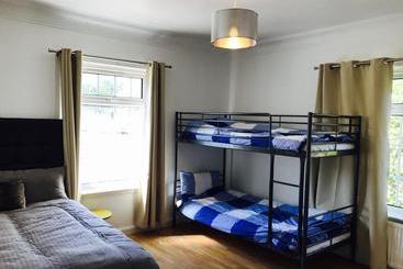 O Hostel