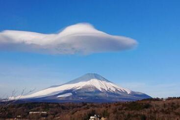 ריוקאן Rokumeikan Hills