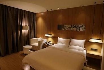 هتل Starway Yuyao Wanda Plaza