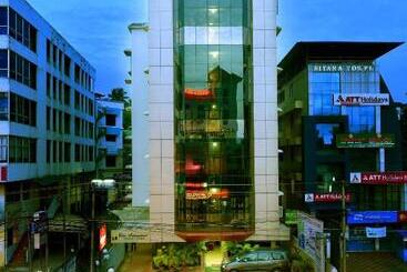 Hotel Elisa International