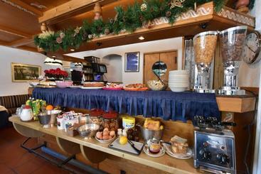 تختخواب و صبحانه Chambres Mont Cervin