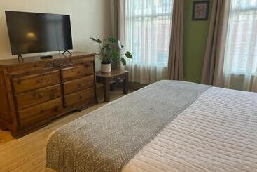 فندق Canyon Rose Suites