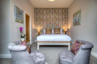 ベッドアンドブレックファースト Bertram S