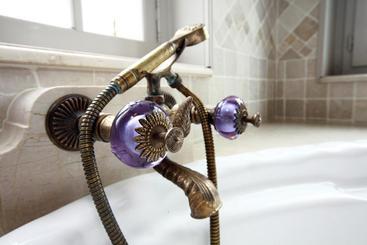 צימר Le Domaine Du Lieu Athan ,réservé Aux Adultes