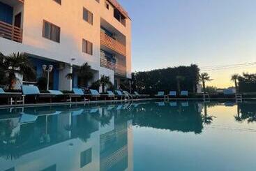 בית מלון כפרי Athina