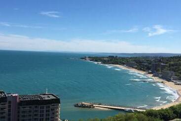 בית מלון כפרי Elegans