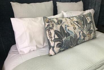 住宿加早餐  Karanda Bnb