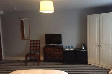 تختخواب و صبحانه Keeru S Guest House