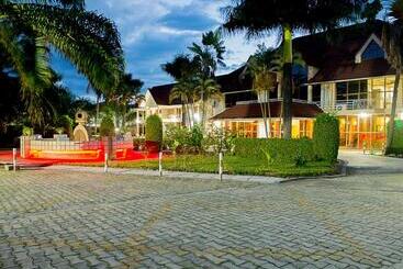 فندق Safari Gate