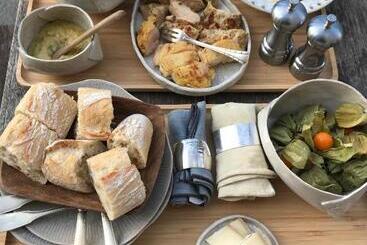 住宿加早餐  Domaine Du Clos D Alari Chambres D Hôtes Au Milieu Des Vignes