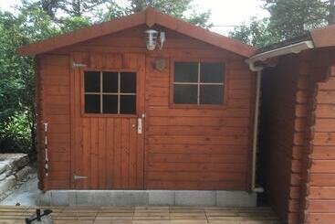 مبيت وإفطار Mas De La Pinède Ex Les Arbousiers