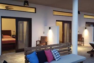 Отель Casa Kalmar