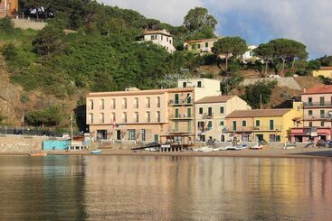 Отель L'approdo