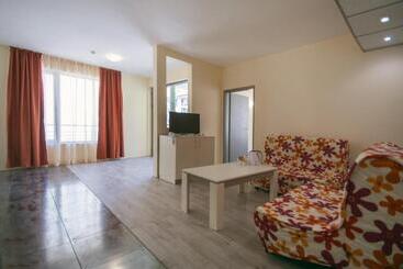 דירה Mariner S Suites