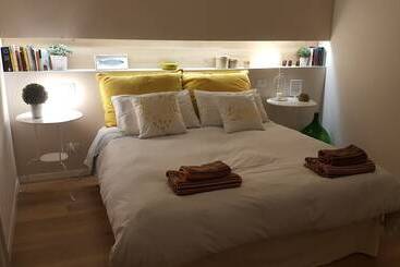 住宿加早餐  La Volpe E L Uva