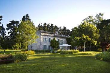 민박 Le Mas D'hermès