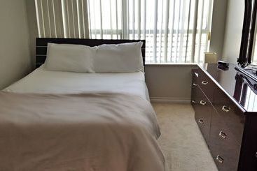 아파트 Horizon Towers