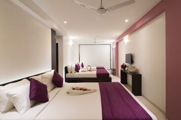 בית מלון כפרי City Point