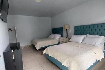 Отель Pz Country Club & Conference Center