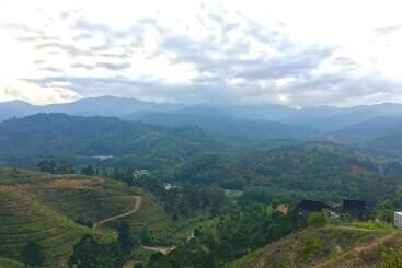 Отель The Waterway Villa