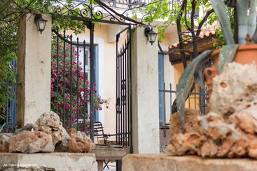 פנסיון Archontiko