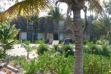 Caicos Beach Condominiums