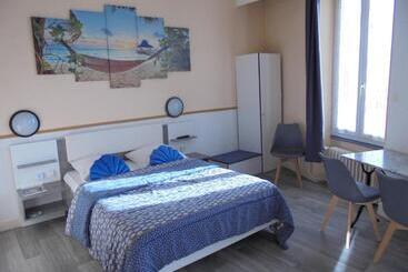 בית מלון כפרי De La Gare