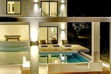 Luxury Villa Eve
