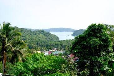 پانسیون Seahorse Villa