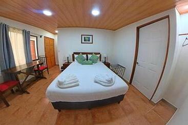 Casa Jungle Monteverde B&b