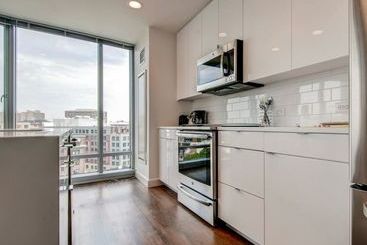 Global Luxury Suites At Fenway