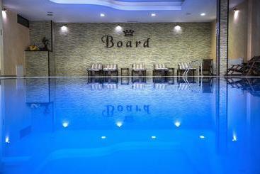 هتل Board