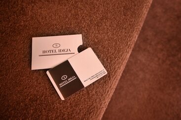 هتل Ideja