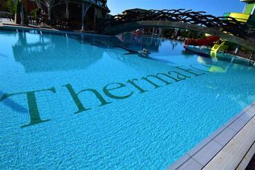 호텔 Eco Therma Village Mineral Pool & Spa & All Inclusive