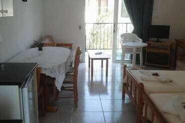 Kozis Hotel Apartments