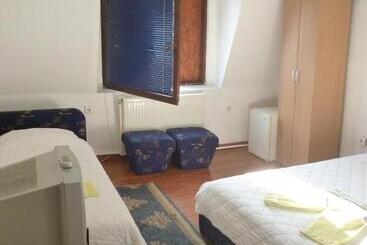 مُتل Apartmani I Sobe Okuka