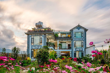 بنسيون Yuemingtang Like Inn