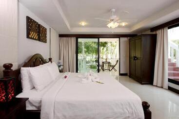 Racha Island Resort